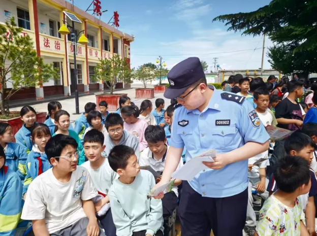 博彩app下载